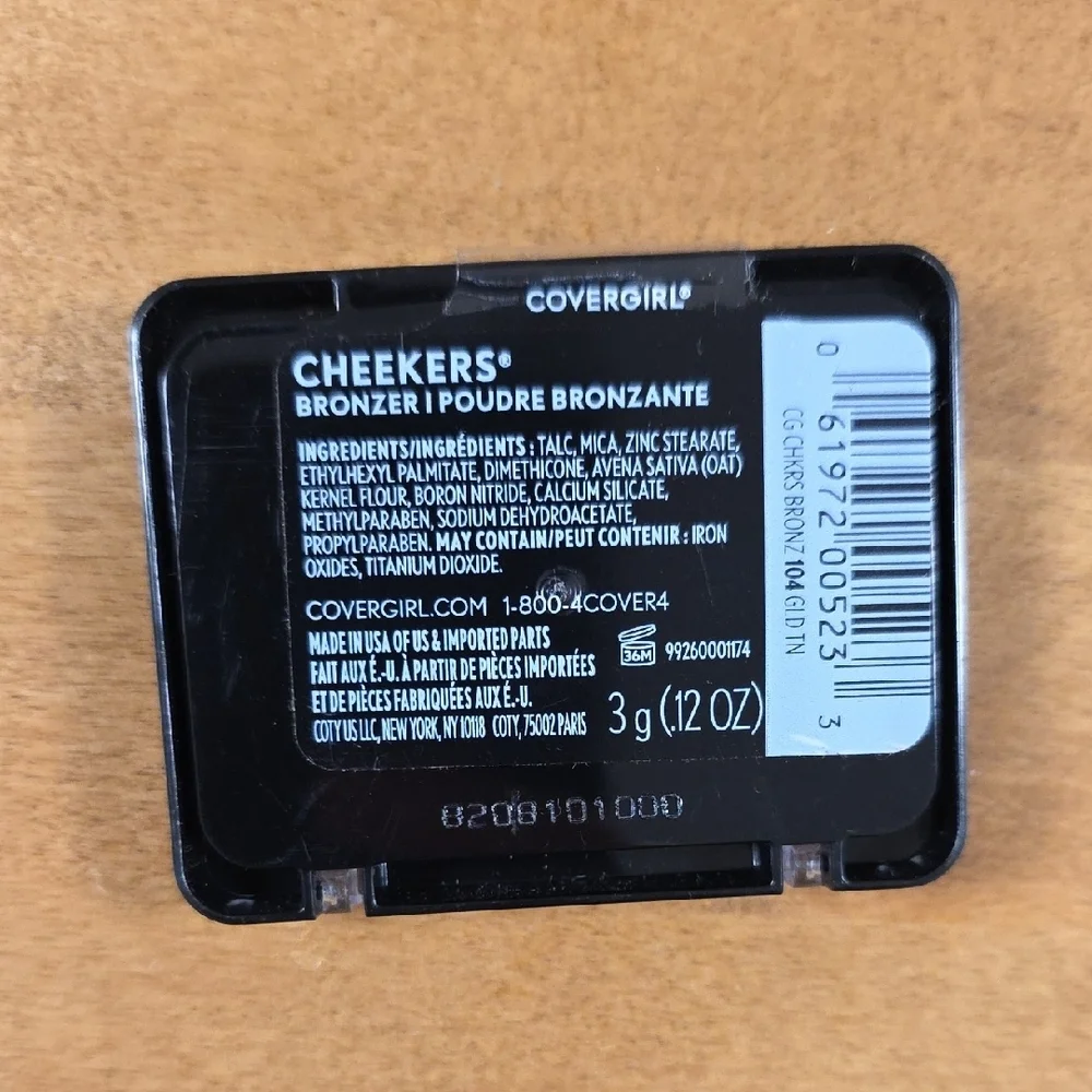 COVERGIRL Bronzer in Shade  104 Golden Tan